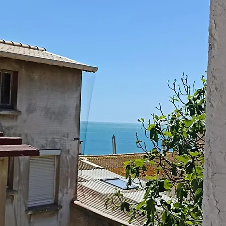 Ancienne Maison De Pêcheurs Rénovée à *