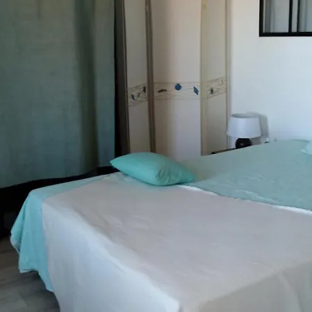 Ancienne Maison De Pêcheurs Rénovée à * Sète